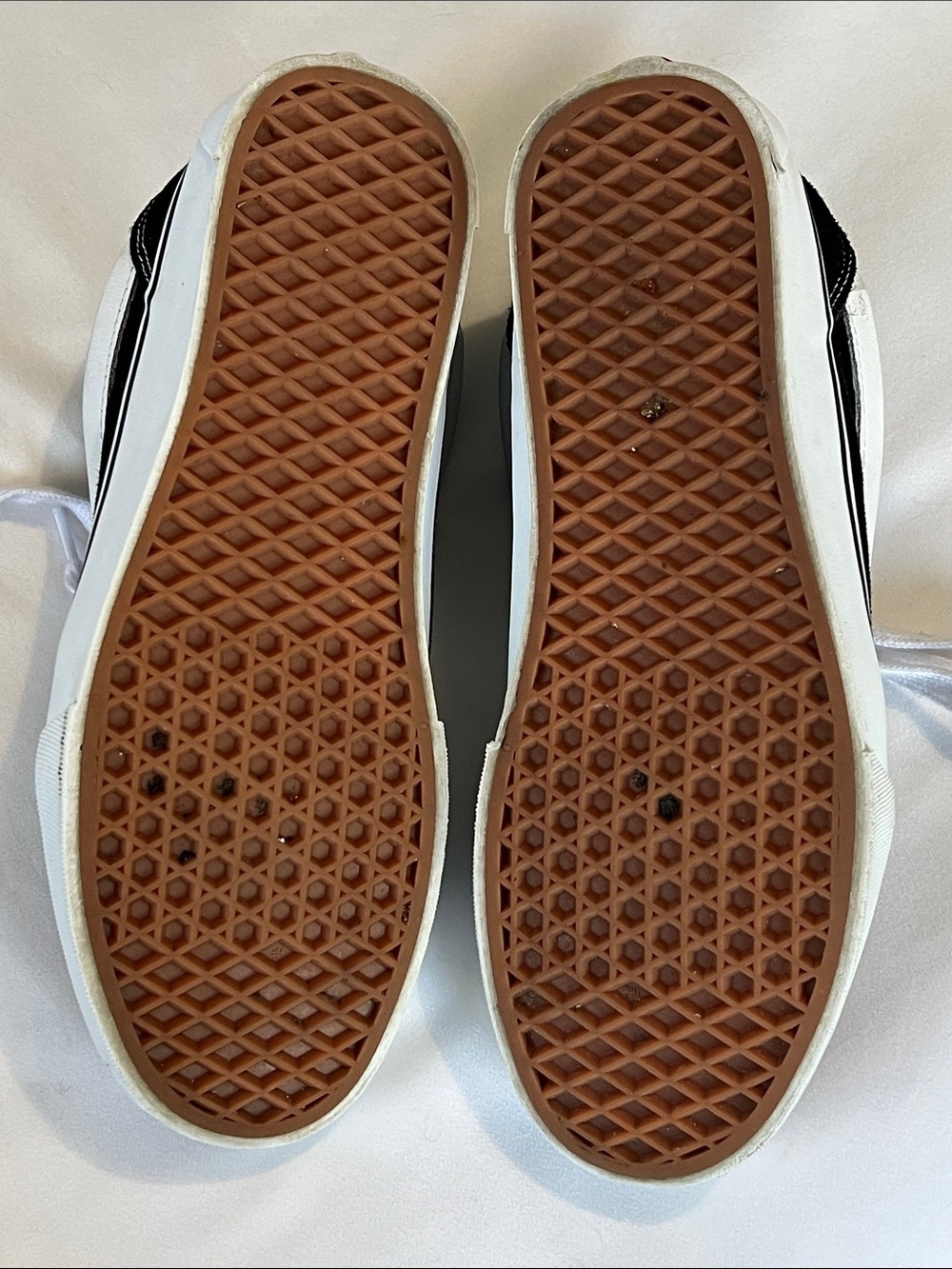 Vans Knu Skool Suede Low Top Sneakers w/ 3D Molded Side Stripe and Puffy Tongue - Picture 6 of 7